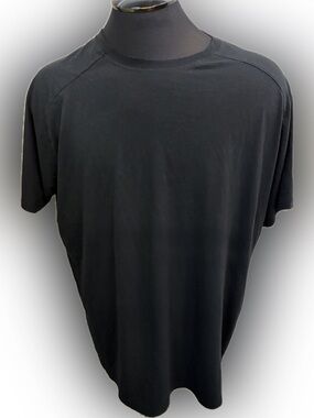 Alo Yoga T Shirt